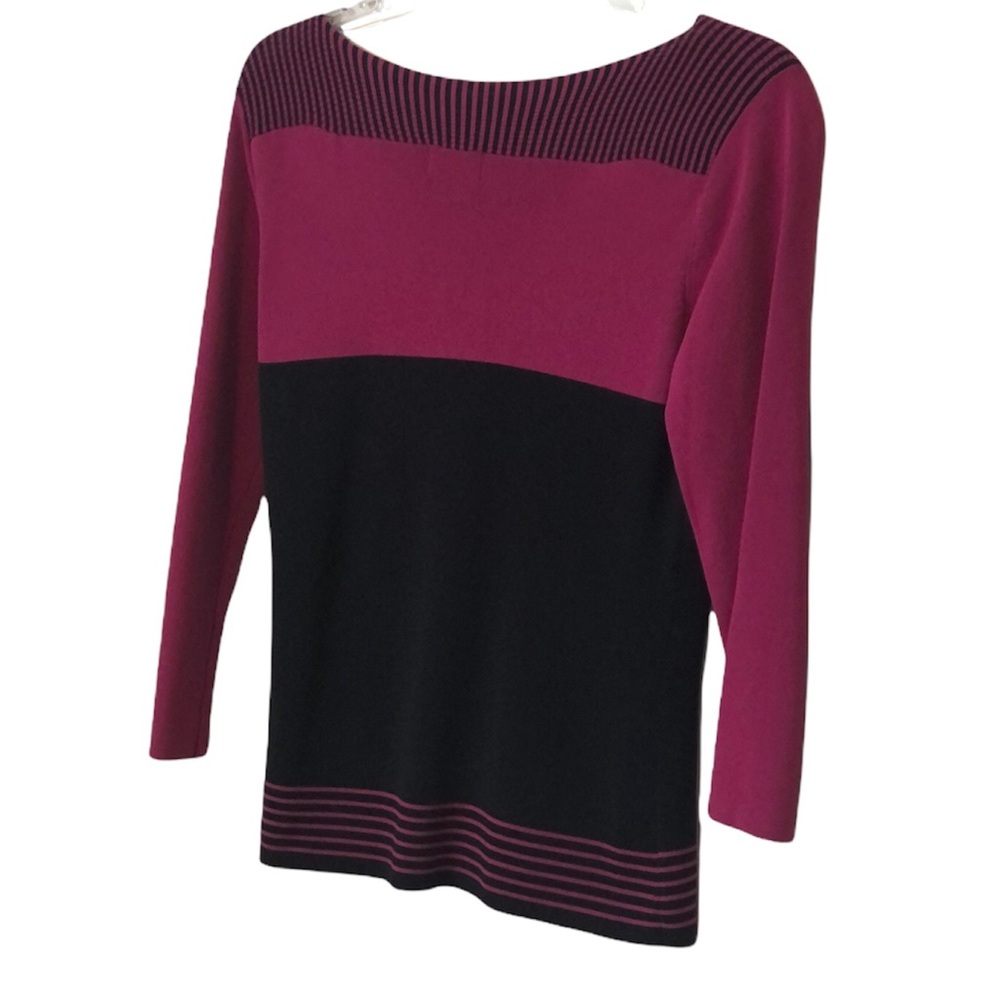 NY COLLECTION Women’s Fushia and Black Three-quarter length sleeve Sweater. Sz S
